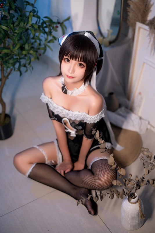 黑白女仆 - 蠢沫沫